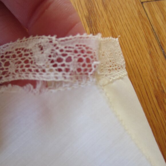 Barbizon Vintage Ivory Lace Embroidered Pleated Ruff Slip Little Miss 12 Rio - Picture 11 of 16